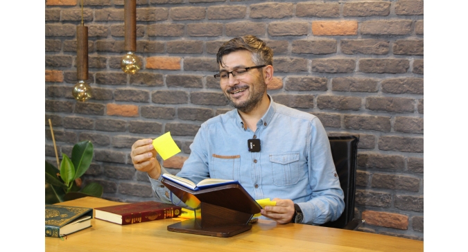 Eşref Saati Sohbetleri Devam Ediyor