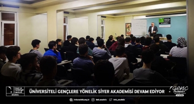 İMH Anadolu'da Siyer Akademisi Derslerine Devam Ediyor