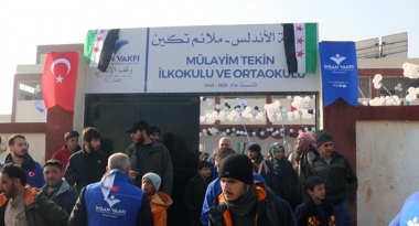 İnsan Vakfı İdlib'te Okul Açtı